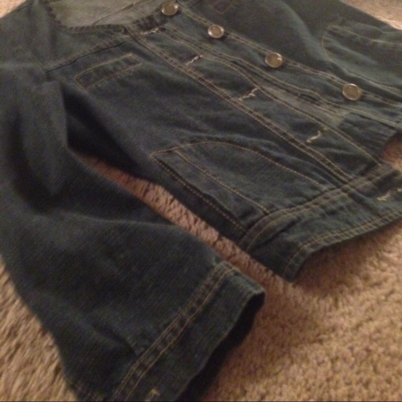 Jean jacket... - Picture 3 of 3