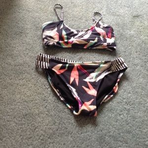 Billa Bong Bikini
