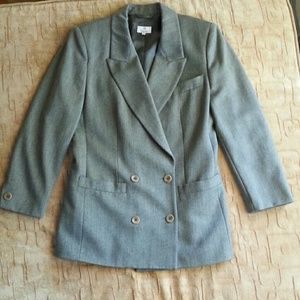 Zanella size 6 grey boyfriend blazer fully lined