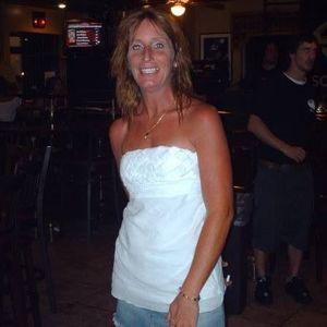 Meet your Posher, Esther