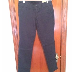 American Eagle Size 8 blue stretch skinny khakis