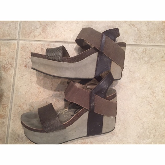 OTBT shoes