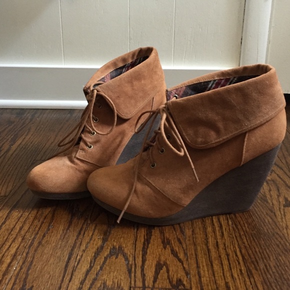 Camel Suede Wedges by Baker's