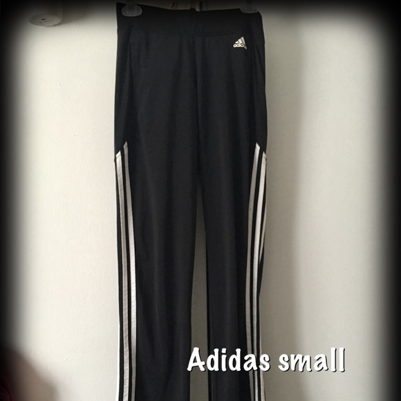 LAST CHANCE‼️‼️ADIDAS joggers - Picture 1 of 3