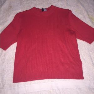 Pink H&M knit top fits all sizes