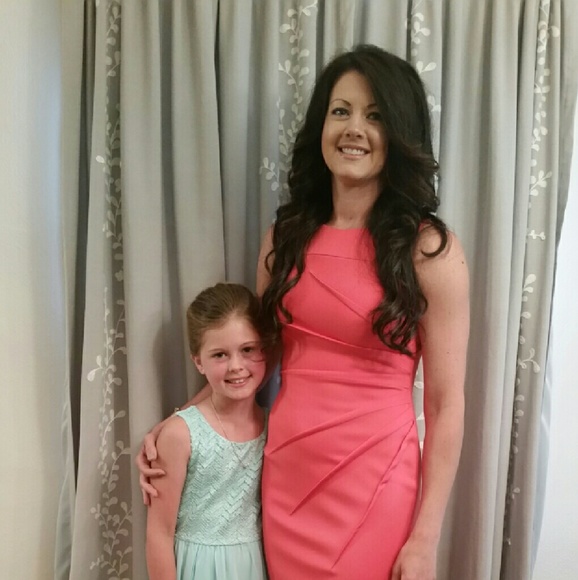 Meet your Posher, Amanda - Picture 2 of 2