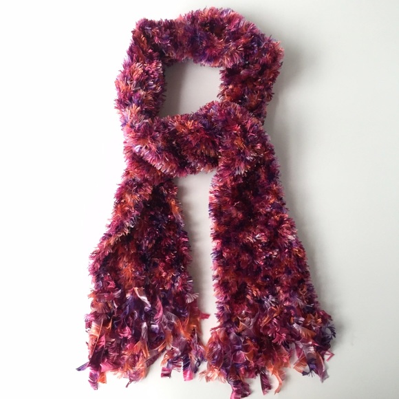 Cejon Feather Fringe Scarf