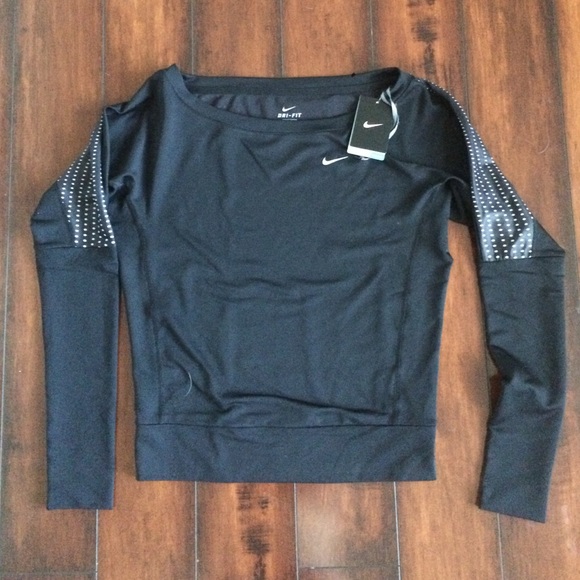 Nike Dri Fit layering sweat shirt