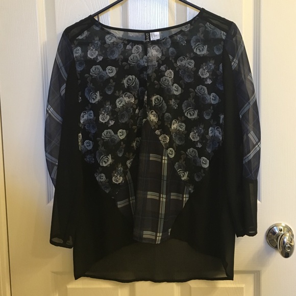 Multi-Patterned Flowy Top