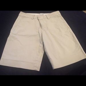 Petite Banana Republic khaki shorts