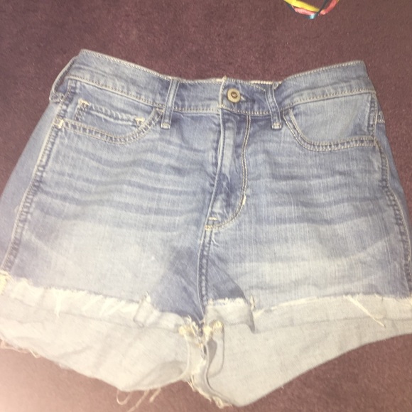 Hollister jean shorts