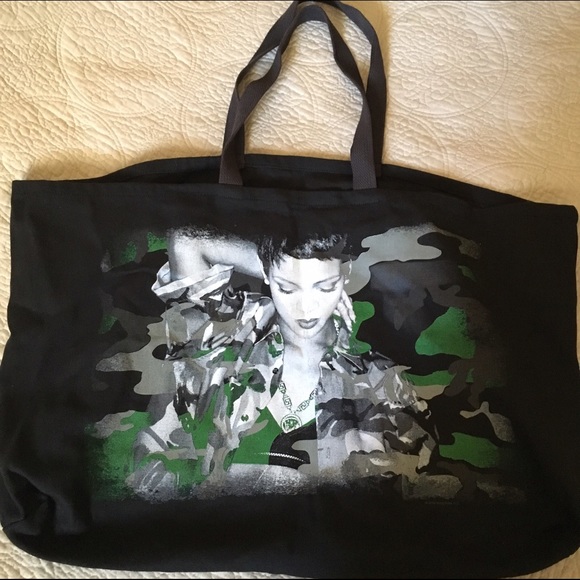 Rihanna Bundle