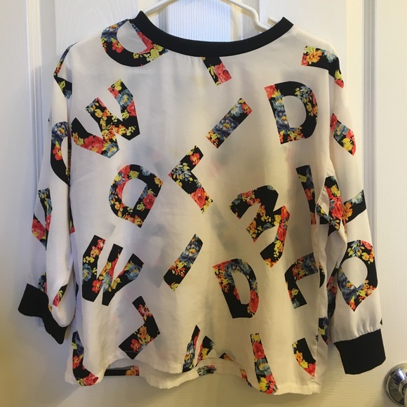 Chiffon Long Sleeve Letter-Patterned Top