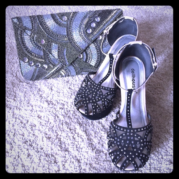 Dollhouse Wedges