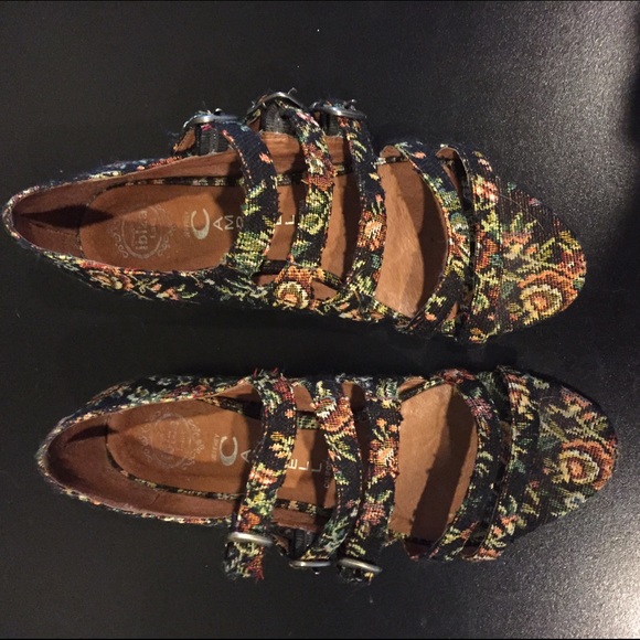 Jeffrey Campbell Cayman sandals