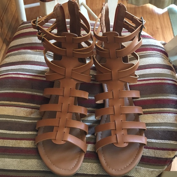 Gladiator sandal