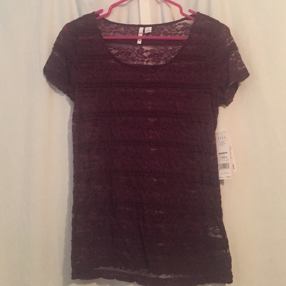 NWT Elle Lace Blouse.