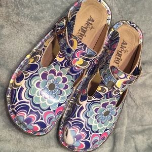 Women's Alegria classic Pro- LIKE NEW
