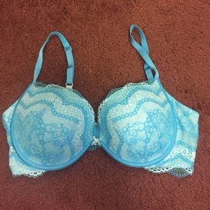 Victoria's Secret plunge