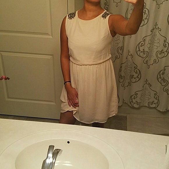 ZARA beaded shoulder dress - Picture 2 of 4