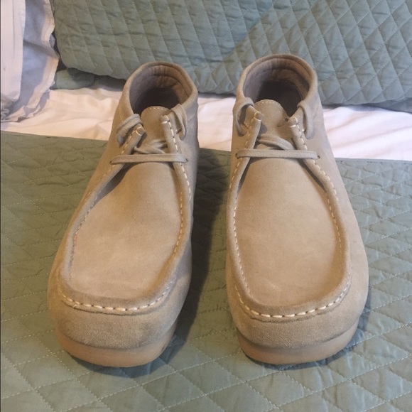 Men's Clarks size 12