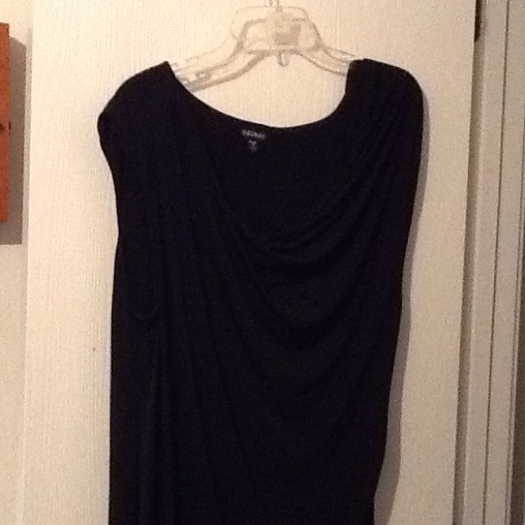 Simple black sleeveless dress