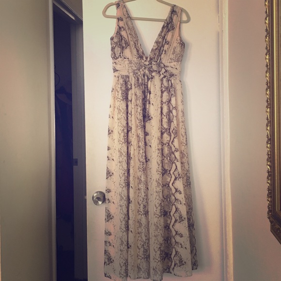 Beautiful dusty pink chiffon maxi dress