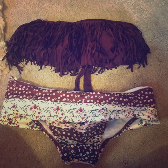 Swim suit