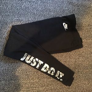 Nike Leg a See Leggings