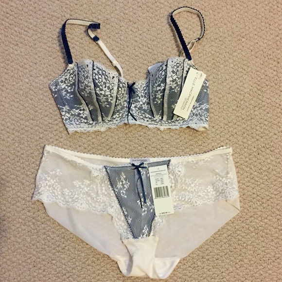 Elle MacPherson Intimates NWT bra and panty set