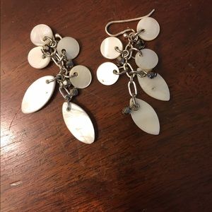 🌟Stella & Dot Shell earrings 🌟