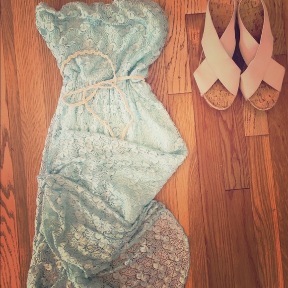 Lacey Beach strapless Dress