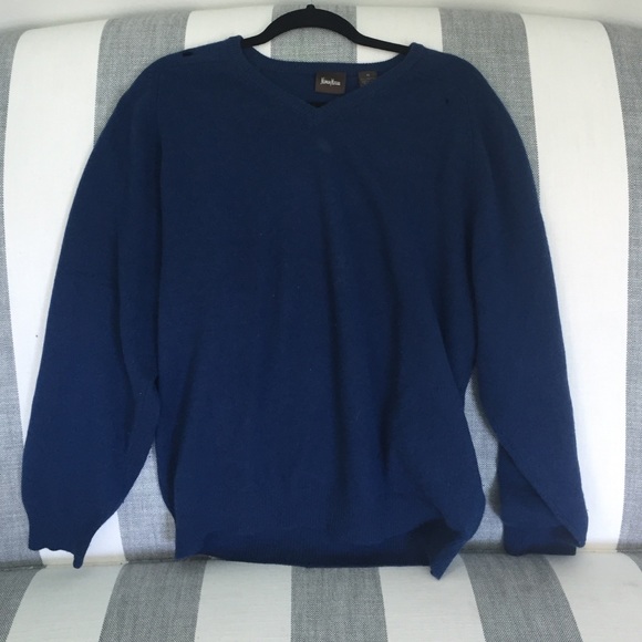 Neiman Marcus Cashmere Sweater
