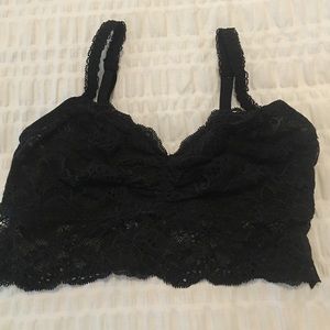 Victoria's Secret Pink bralette size xs.