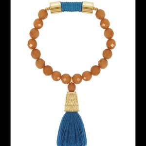 🎉HP🎉 BCBG elastic bracelet