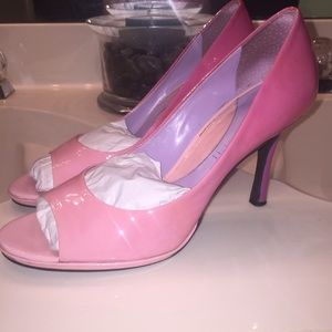 Gianni Bini Pink Ombré Pumps