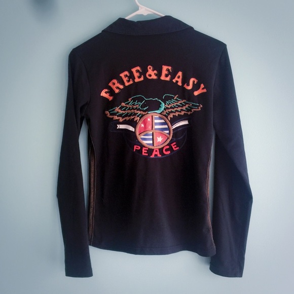 Logo Tee - Picture 3 of 3