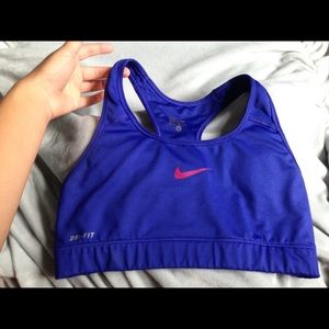 Nike sports bra