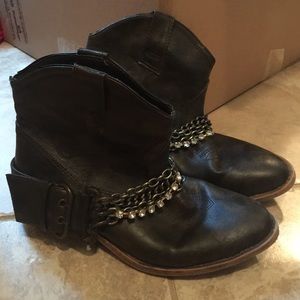 Candies 6.5 ankle booties with hanging rhinestones