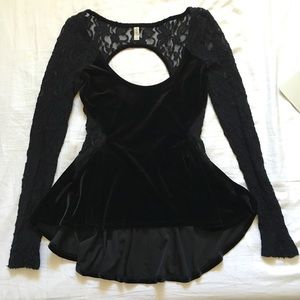 Velvet Free People Top w/lace sleeves & open back