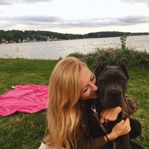 Meet your Posher, Abby