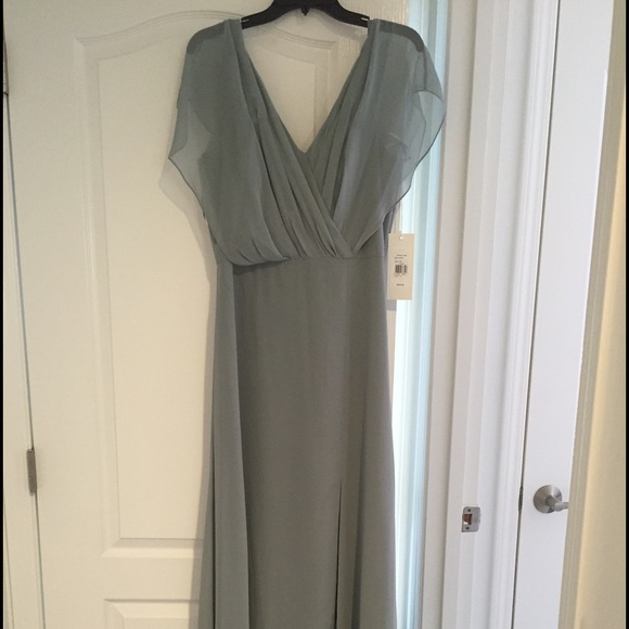 Monique Lhuillier Bridesmaid dress size 14 sea - Picture 1 of 2