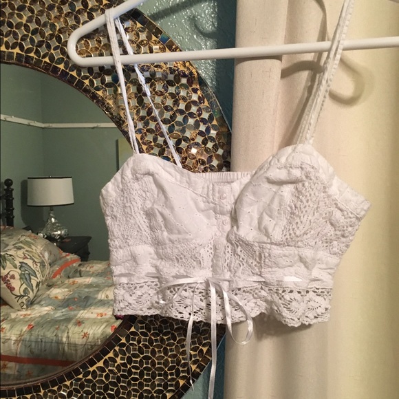 Crop Top - Picture 2 of 4