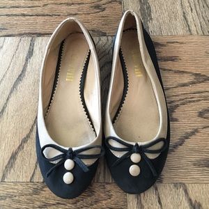 Mod Cloth - Peter Pan Collar Flats - black size 8
