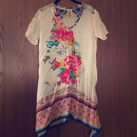 Johnny Was tunic top
