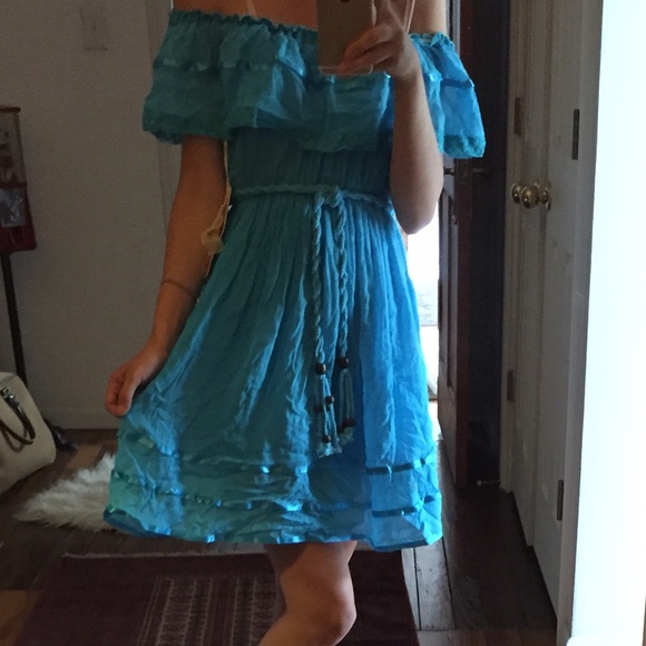 CLOSET CLOSING • Turquoise off-shoulder Sundress