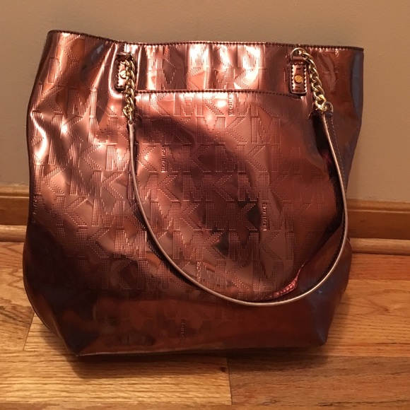 Michael Kors purse
