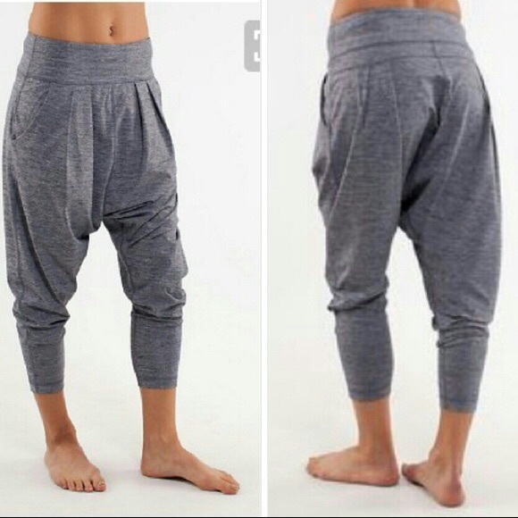 Lululemon Happy Hatha Harem, Grey, 6