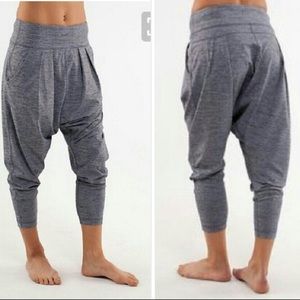 Lululemon Happy Hatha Harem, Grey, 6
