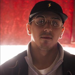 Meet your Posher, Ryan